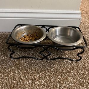 Dog feeder bowel